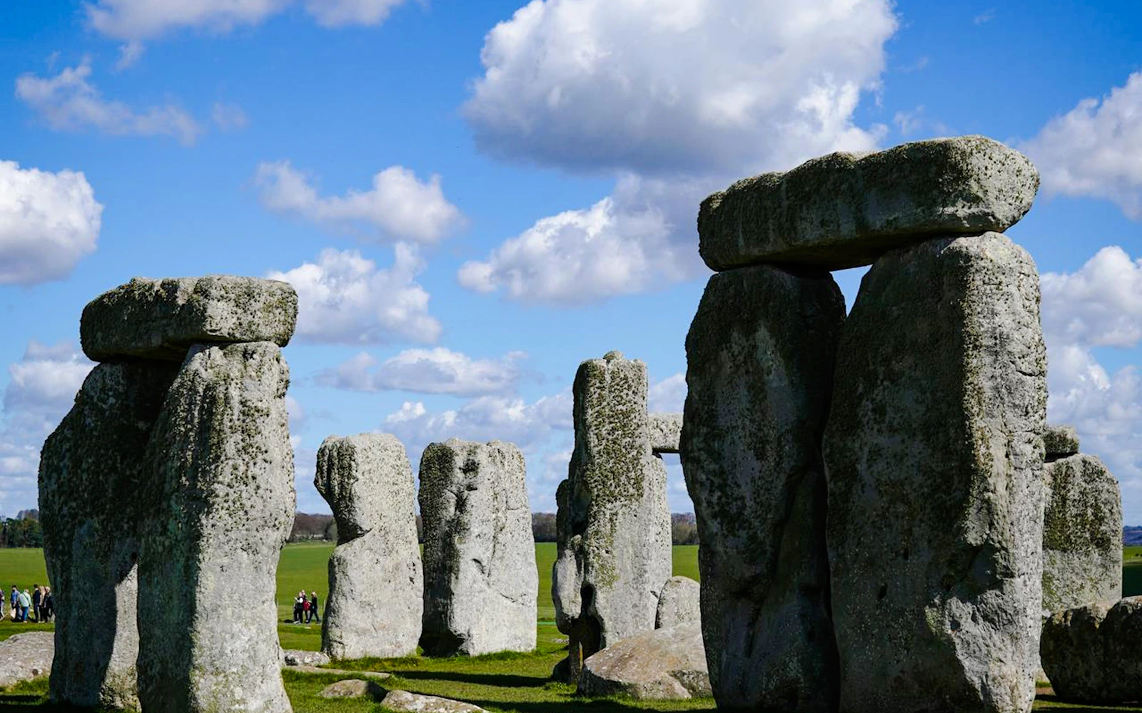 From London: Stonehenge Tour with Entry Ticket and Audio Guide
