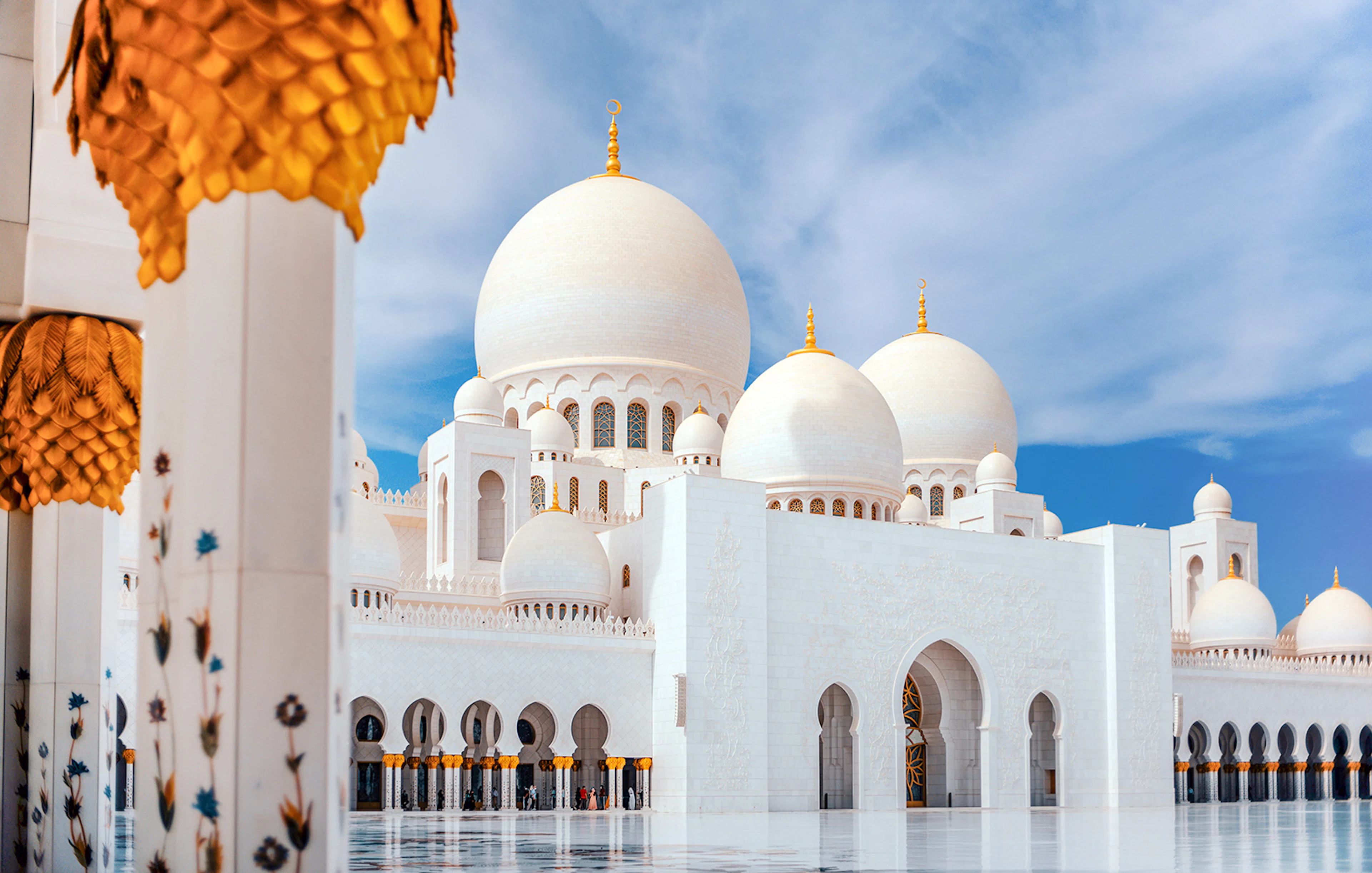 Sheikh Zayed Grand Mosque domes and arches, Abu Dhabi.
