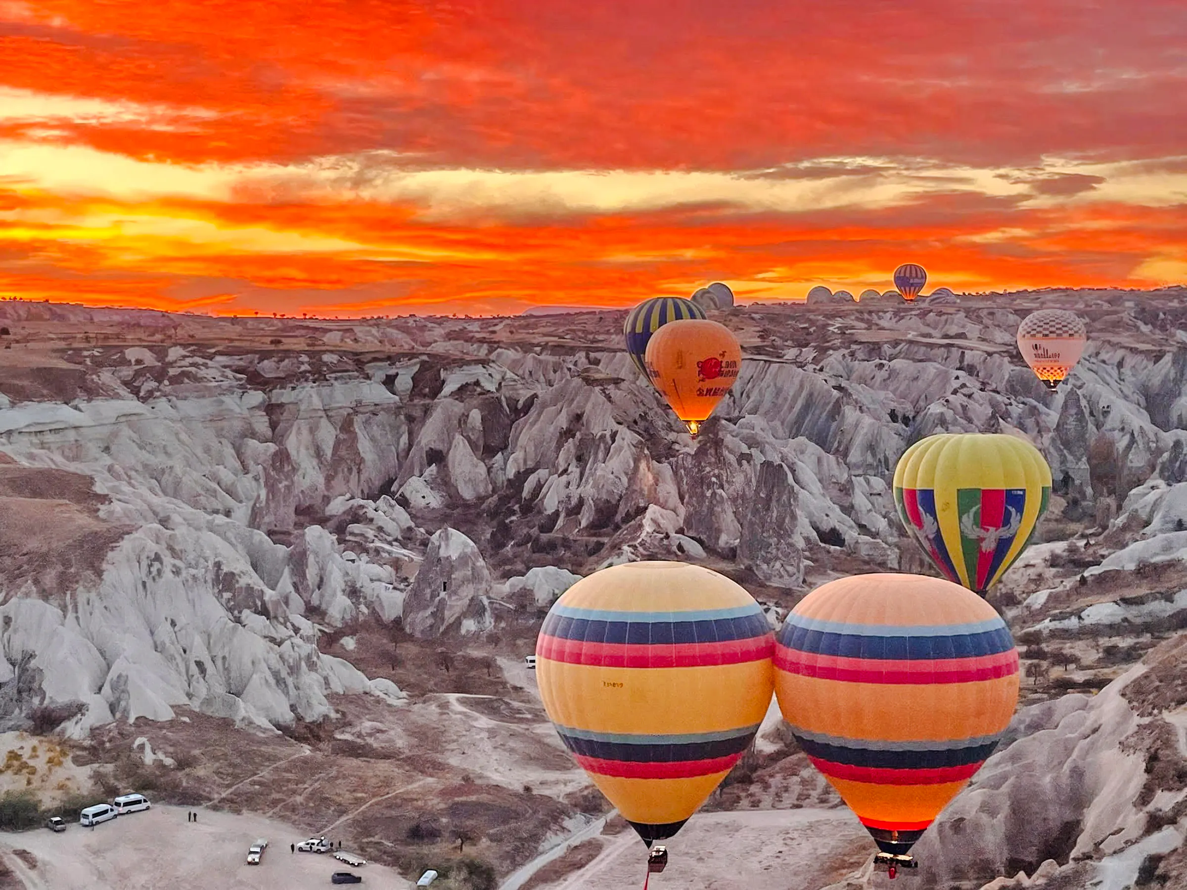 luchtballonvlucht bij zonsopgang in cappadocië, inclusief hoteltransfers-1