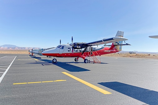 From Las Vegas: Antelope Canyon & Horseshoe Bend Airplane & Ground Tour