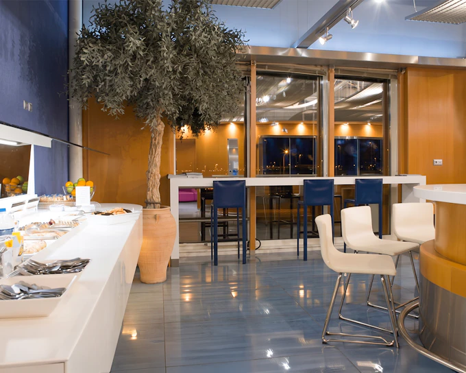 Athens International Airport: Skyserv Melina Merkouri Lounge at Hall B