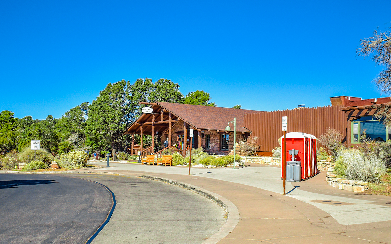 Bright Angel Lodge exterior in Grand Canyon National Park village.