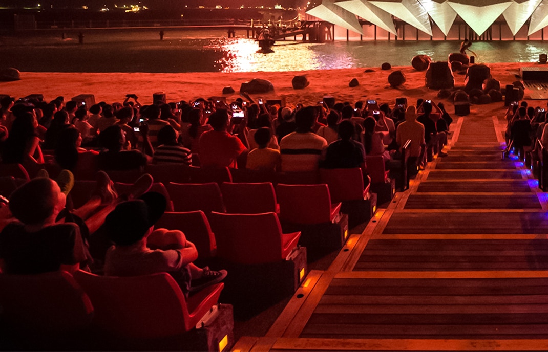 wings of time standard seating