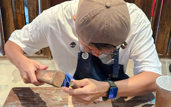 ho chi minh city vietnamese wood carving workshop-3