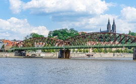 Eisenbahnbrücke