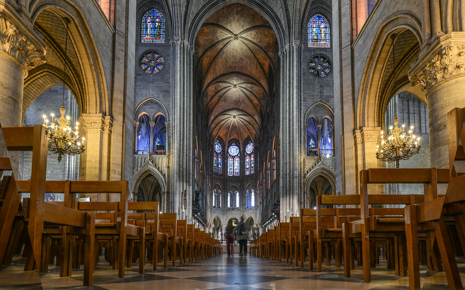 tour notre dame