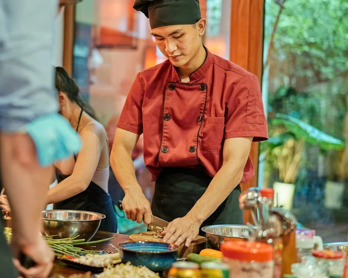 Traditional Vietnamese Cooking Class with Local Market Visit