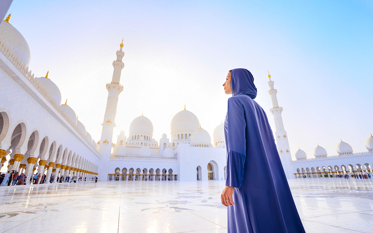 De Dubai: Excursão de dia inteiro à cidade de Abu Dhabi com Qasr Al Watan e a Grande Mesquita Sheikh Zayed — 6