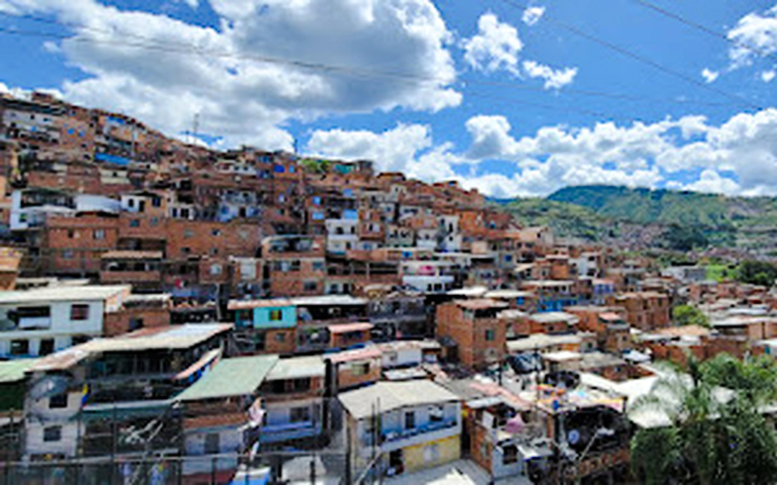 Medellín Private Tour: Comuna 13 & Escobar History (Product 53118)