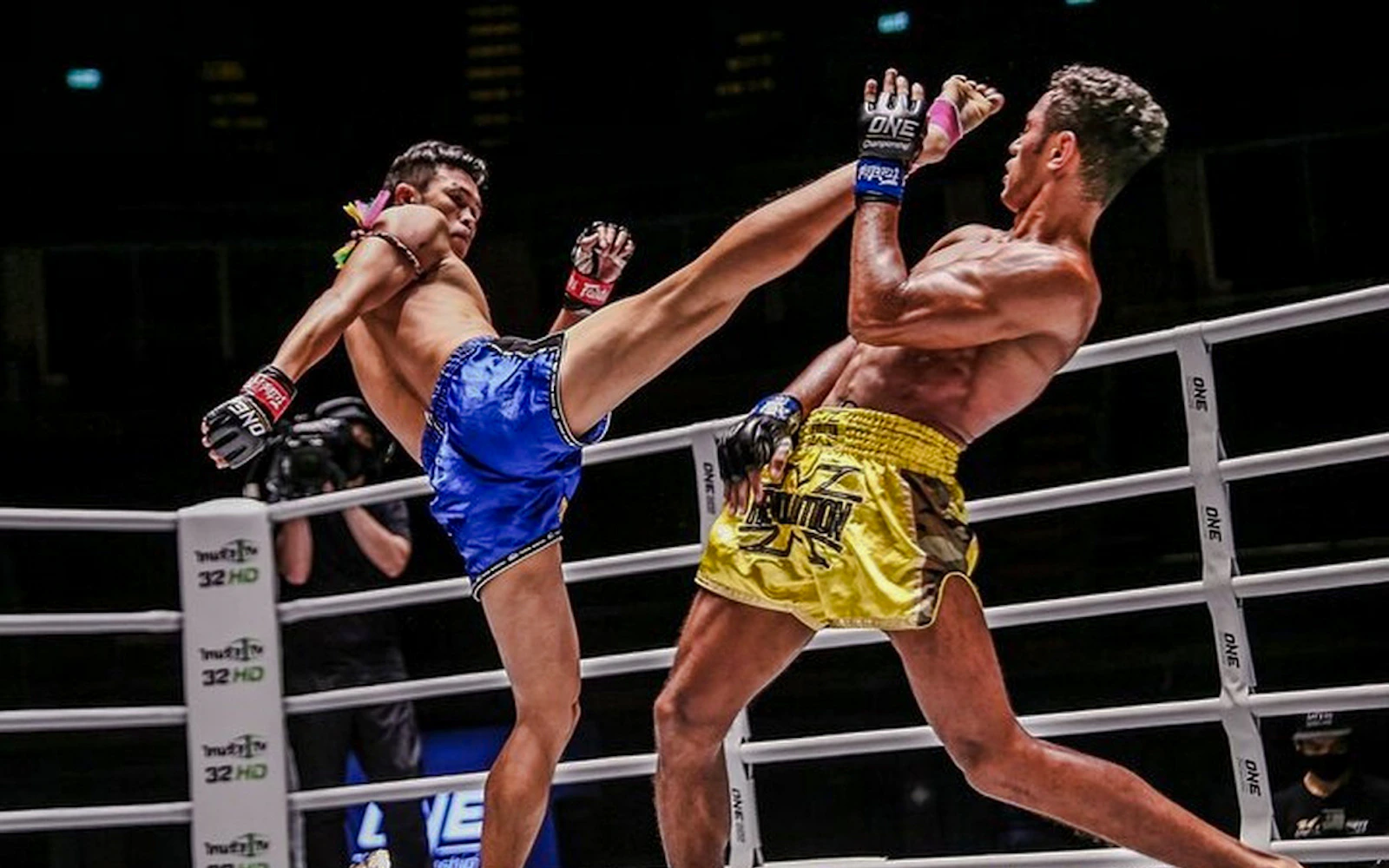 Patong Boxing Stadium Muay Thai Boxing Tickets with Round-Trip Hotel Transfers Image 2