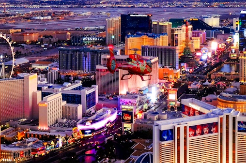 12-min Las Vegas Strip Highlights Night Helicopter Tour