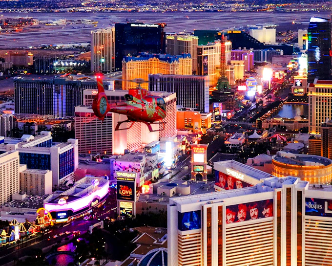 12-min Las Vegas Strip Highlights Night Helicopter Tour