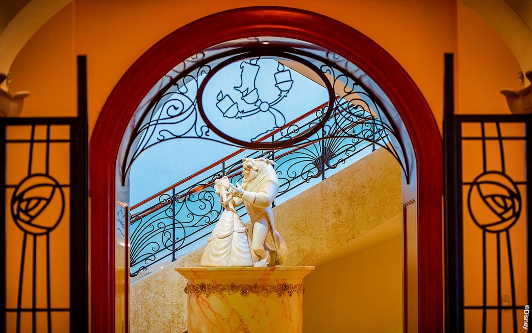 Statue of Beauty and the Beast dancing at Shanghai Disney.