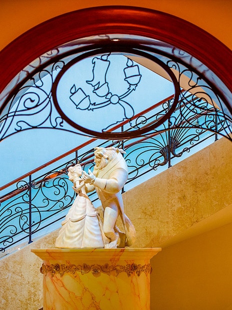 Statue of Beauty and the Beast dancing at Shanghai Disney.