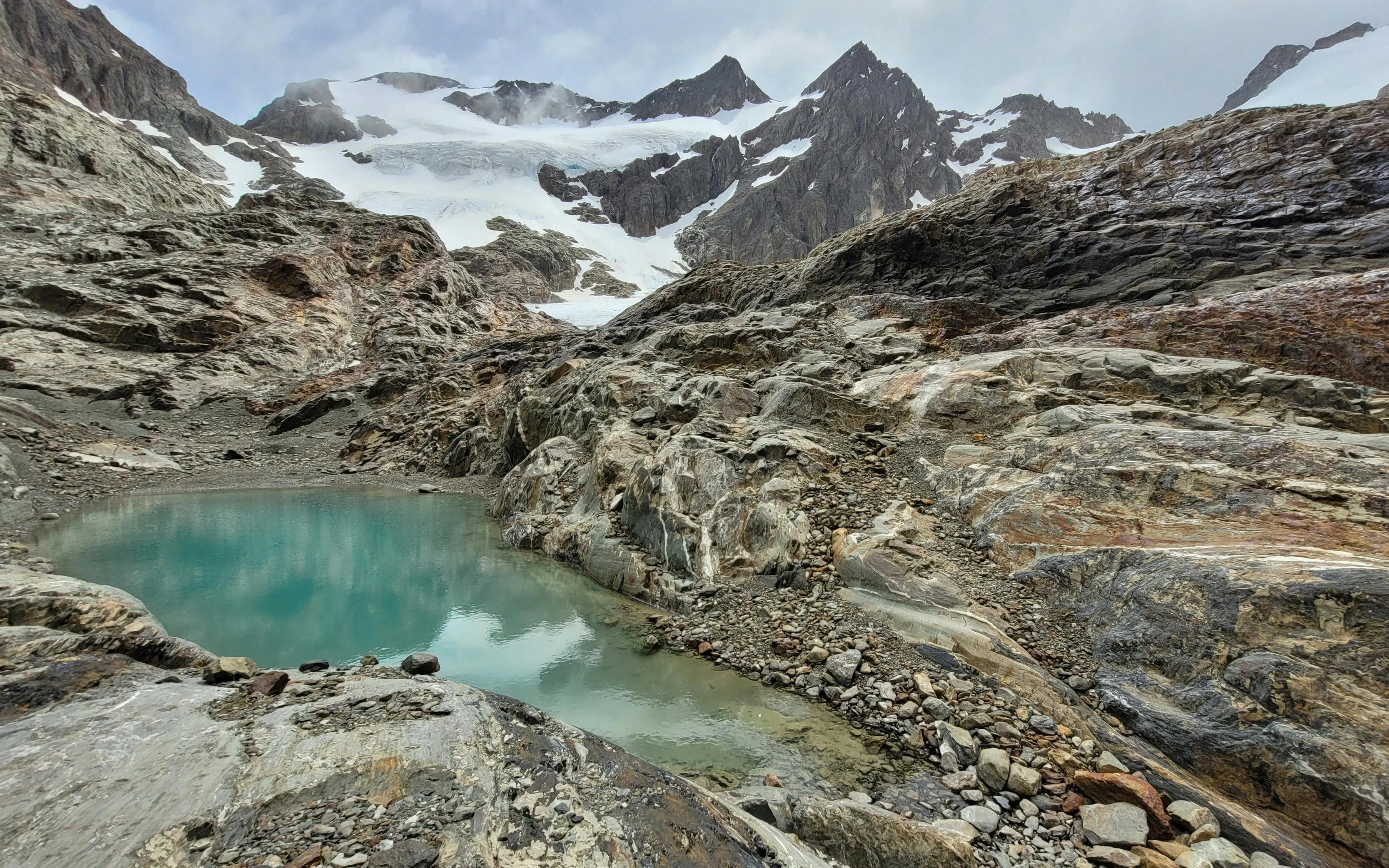 From Ushuaia: Vinciguerra Glacier & Témpanos Lagoon Trekking