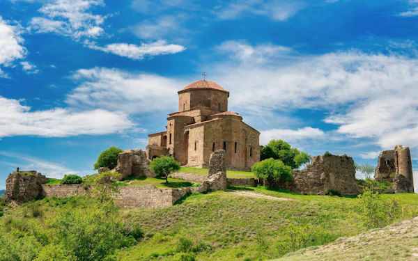 From Tbilisi: Mtskheta, Jvari, Gori & Uplistsikhe Day Trip