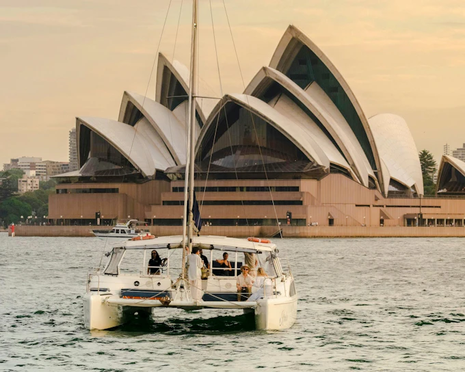 Sydney Harbour Cruise at Sunset with Refreshments