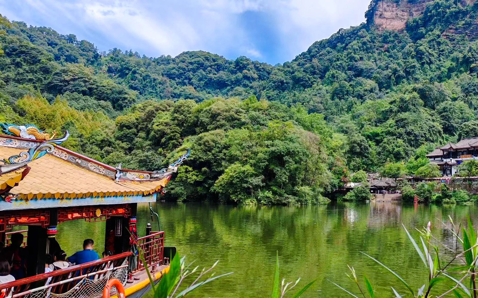 From Chengdu: Dujiangyan Water System and Mt Qingcheng Tour Image 3