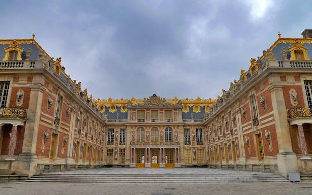 palace of versailles reserved access ticket with audio guide-5