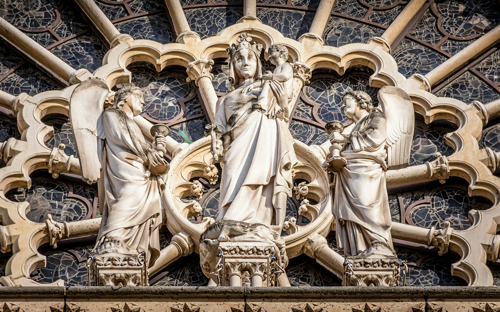 Statues de Notre-Dame