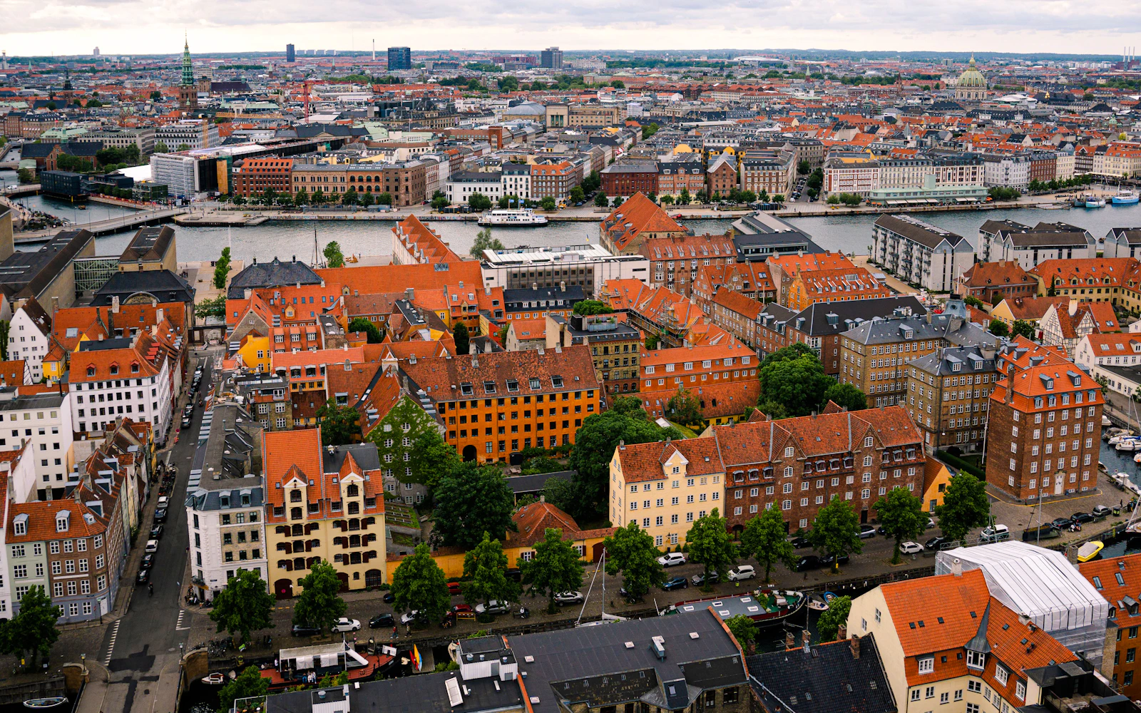 Copenhagen Airport (CPH) to Central Copenhagen Hotel Private One-Way Transfer Image 4