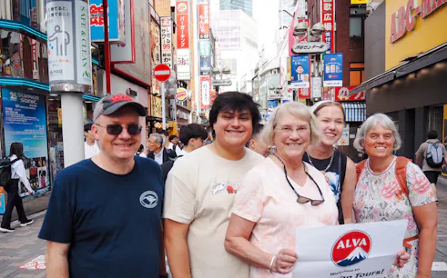 shibuya sky gece giriş bileti + küçük grup shibuya neon sokakları yürüyüş turu-1