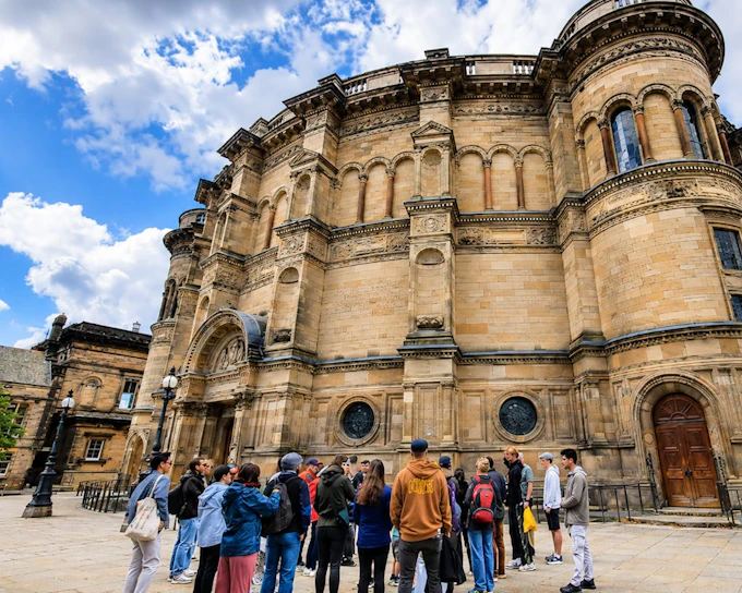 Edinburgh Old Town & Hidden Gems Guided Walking Tour