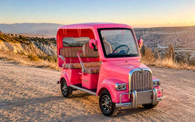 Cappadocia: Vintage-Style Car Guided Valley Tour with Scenic Photo Stops