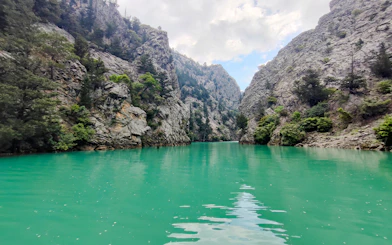 From Antalya: Green Canyon Boat Trip with Lunch and Soft Drinks