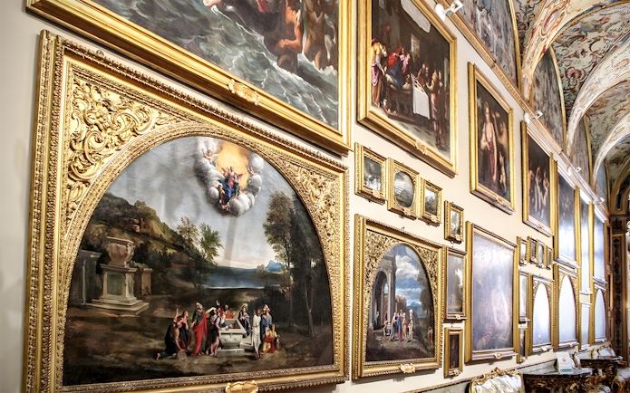 Doria Pamphilj Gallery paintings displayed in ornate gold frames.
