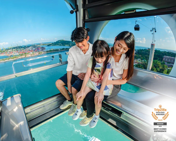 Singapore Cable Car SkyOrb Cabin