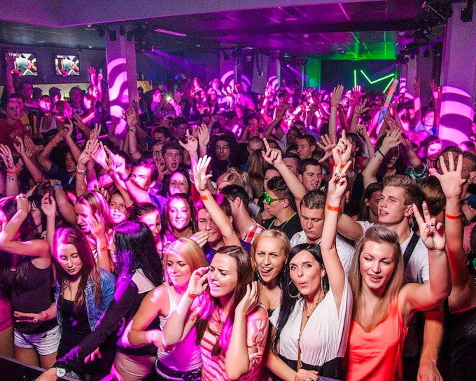 Prague Vltava River Boat Party Cruise with Live DJs and Nightclub Entry