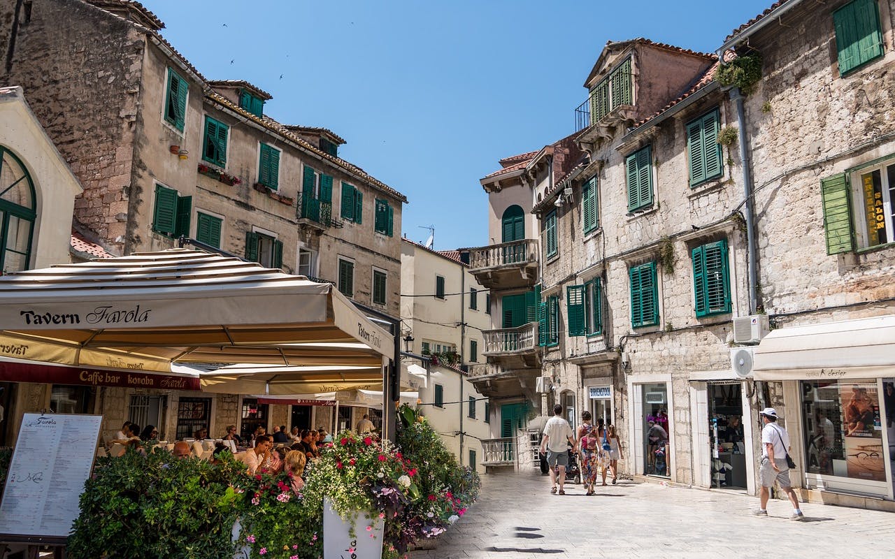 diocletian palace secrets: split history walk-4