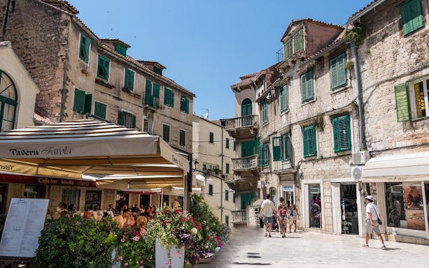 diocletian palace secrets: split history walk-4