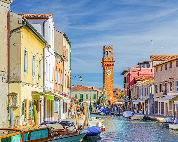 Murano, Burano & Torcello Islands Boat Tour with Glass Blowing