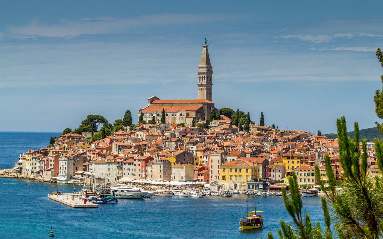 from zagreb: guided day trip to pula and rovinj in istria with hotel pickup-2