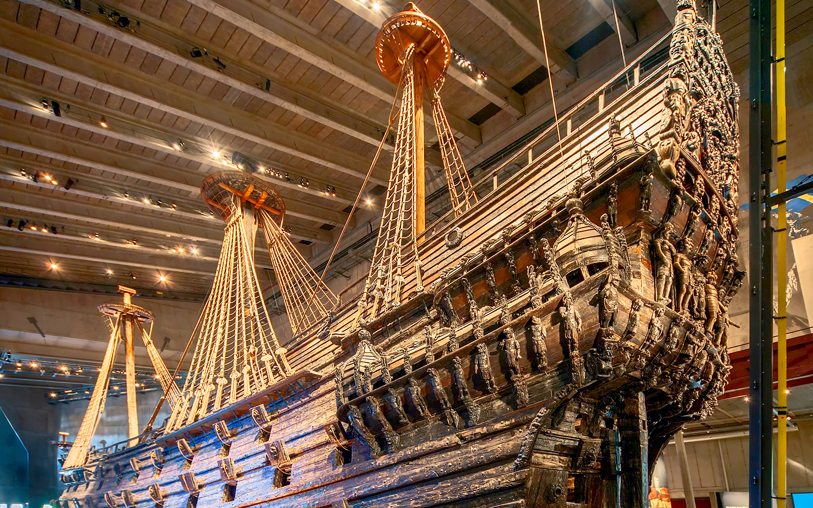 Dover Museum and Bronze Age Boat Gallery