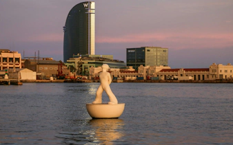 crucero al atardecer en velero en grupo pequeño con bebidas y tapas-7