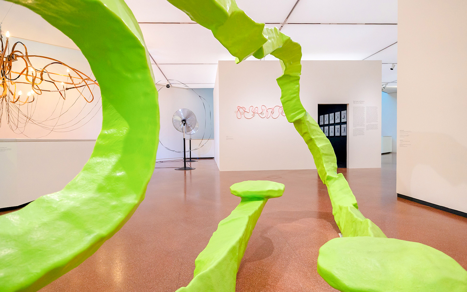 Green abstract sculpture in 'Die Linie' exhibition at Heidi Horten Collection, Vienna.