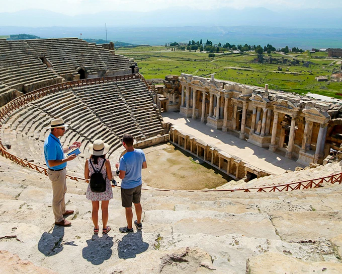 From Selcuk/Kusadasi/Izmir: Pamukkale & Hierapolis Full-Day Tour