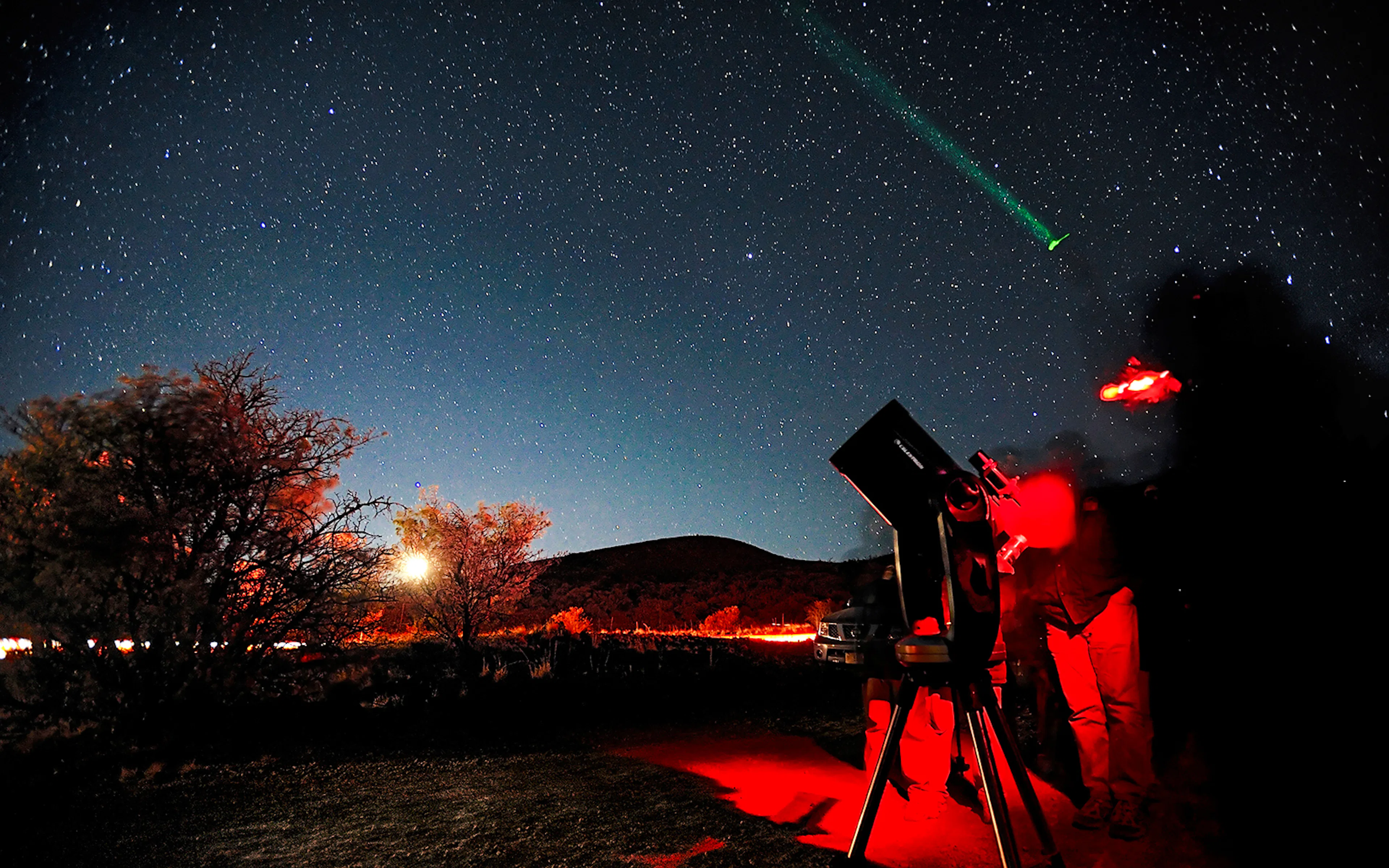 Stargaze above the clouds at Mauna Kea