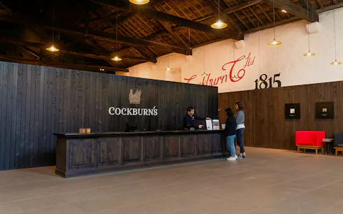 visita guiada ao cockburn's lodge com degustação de vinhos premium-1