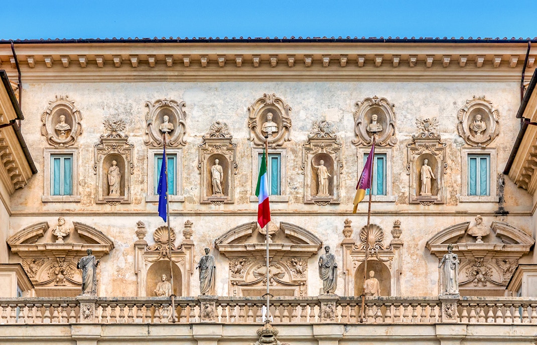 qué ver en la galería borghese - apolo y dafne por bernini