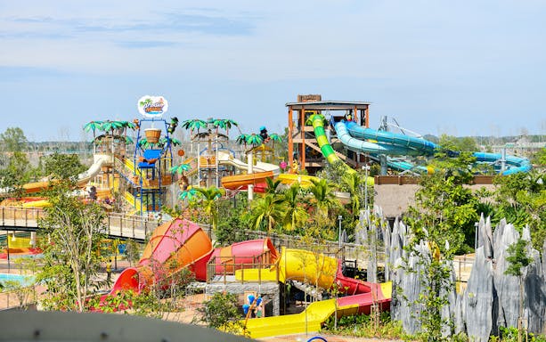 Water slides and attractions at SplashMania, Gamuda Cove.