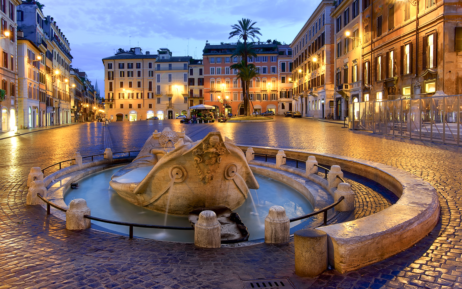  Piazza di Spagna