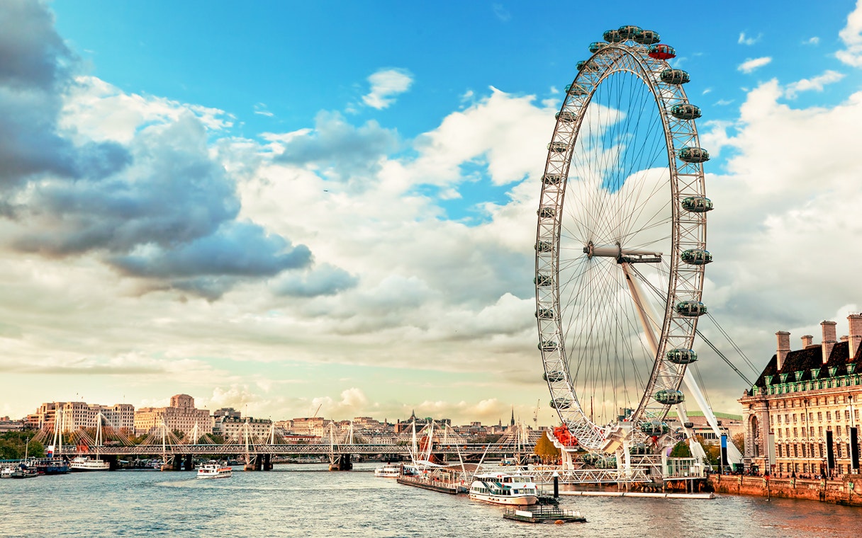 London Eye and River Thames on Tower Bridge & Westminster Walking Tour.