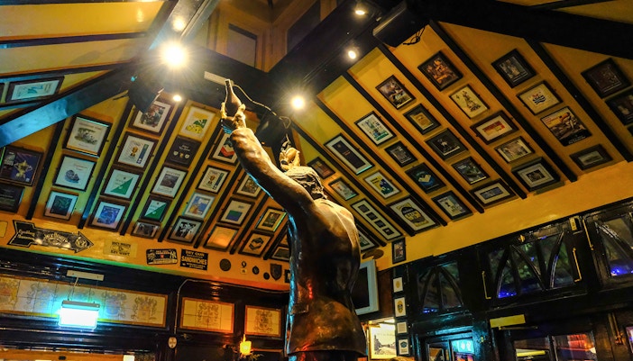 Statue inside the Temple bar