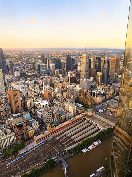 Melbourne cityscape view from Eureka Tower Skydeck at sunset.