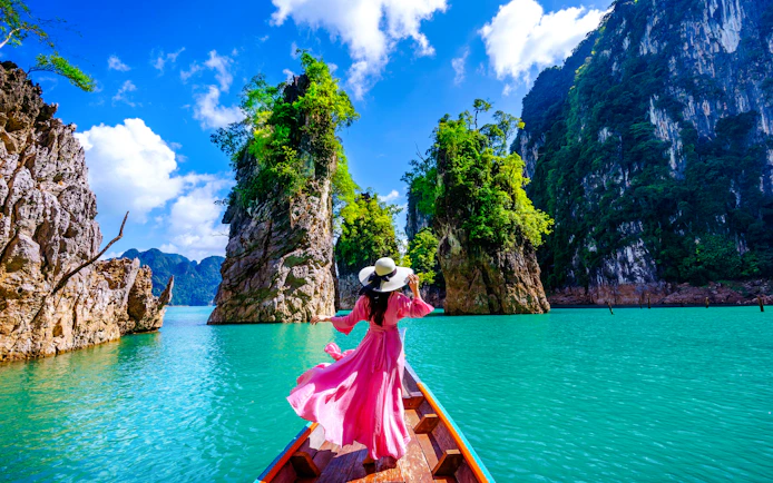 From Phuket/Krabi/Khao Lak: Private Khao Sok Day Trip with Cheow Lan Lake Longtail Boat Tour