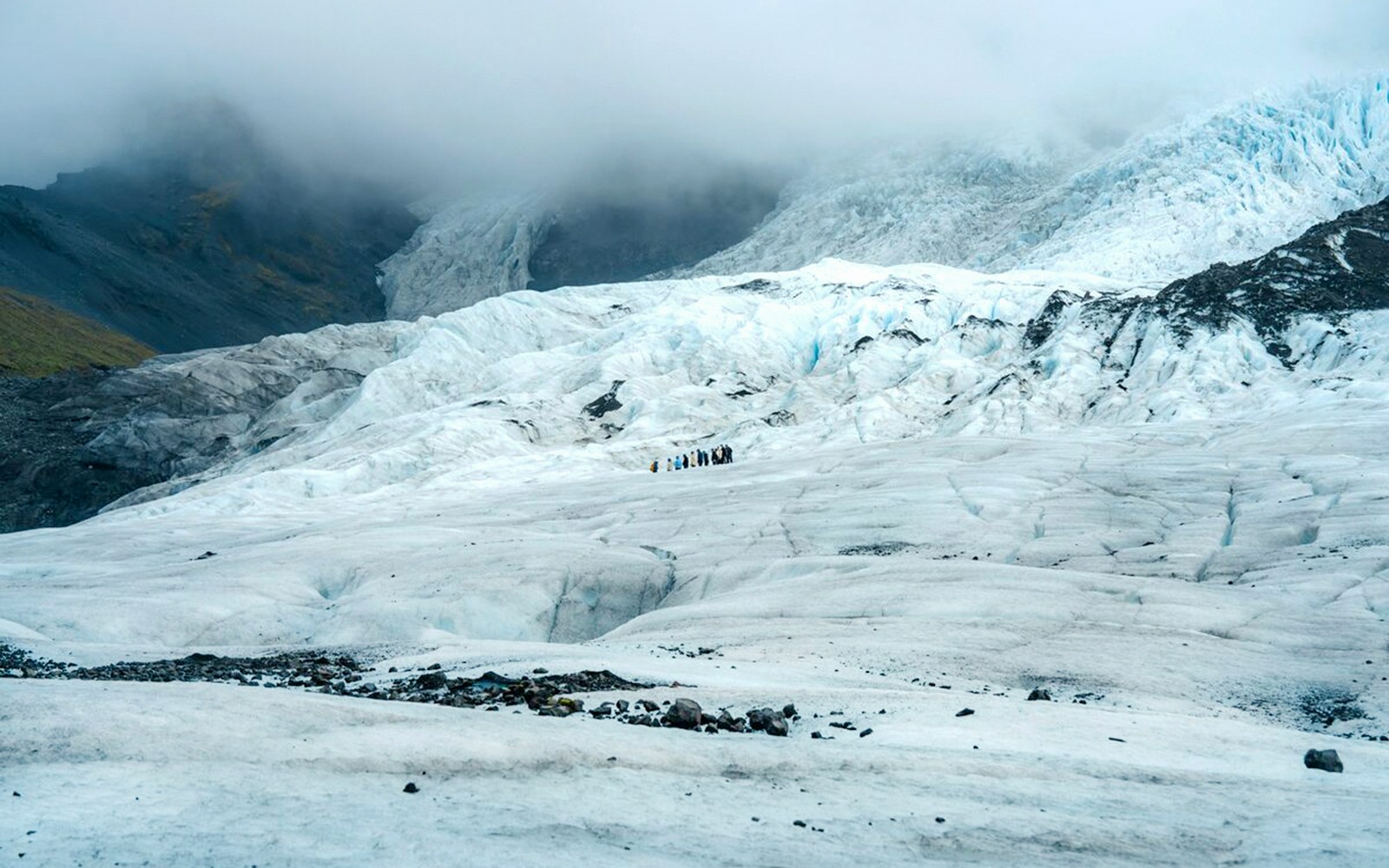 Vatnajokull ice cave meeting point